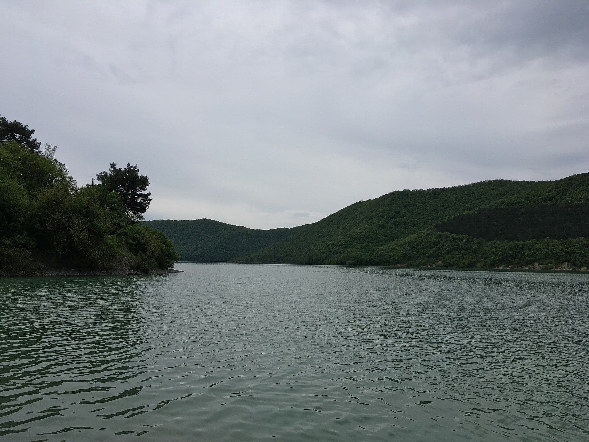 Озеро Абрау в Абрау-Дюрсо
